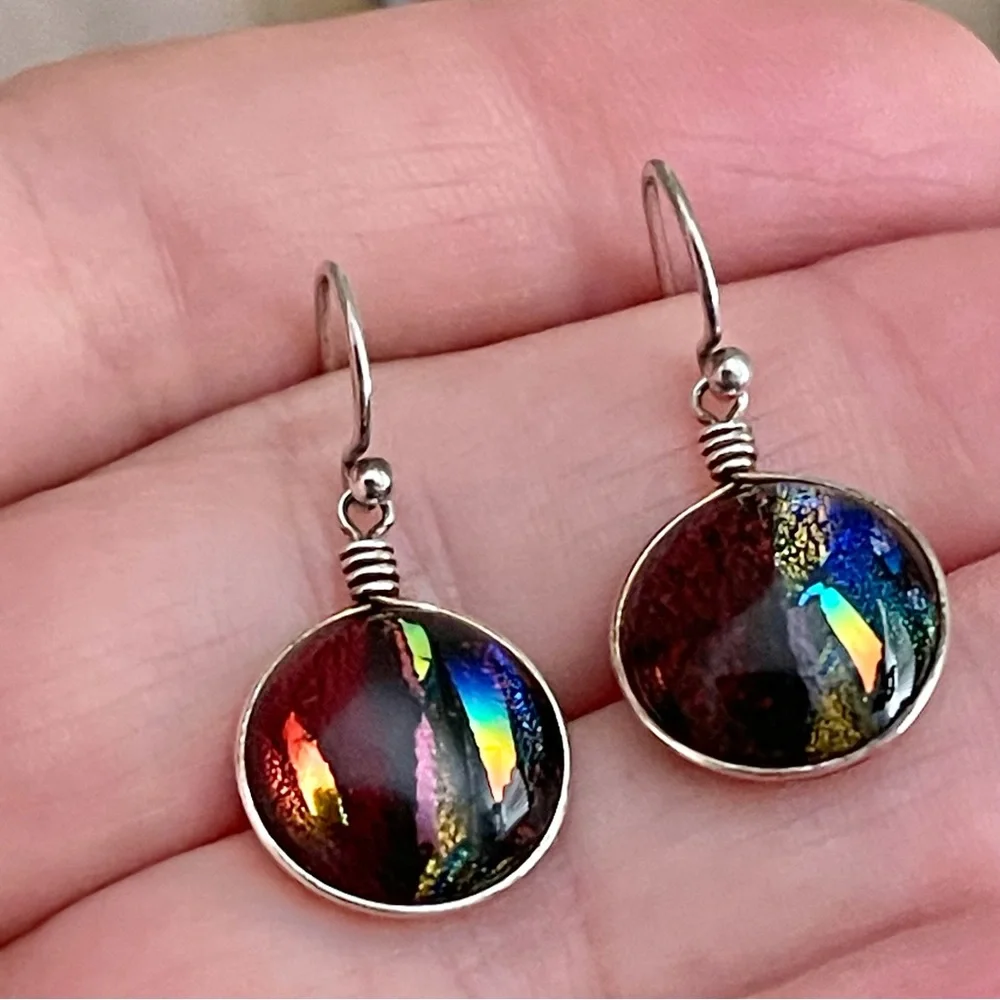 Diachronic Glass “Dragon’s Eye” Drop Earrings - Picture 5 of 8